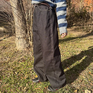 Pocket embroidered denim pants