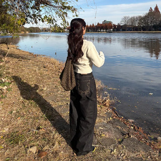 Pocket embroidered denim pants