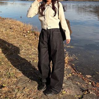 Pocket embroidered denim pants