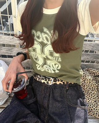 Leopard pattern pin belt