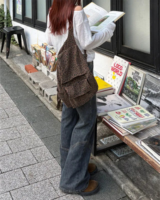 Unique seam flared denim pants