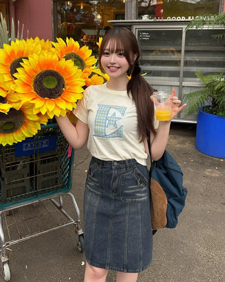 Ester Pattern Patch Half T-Shirt