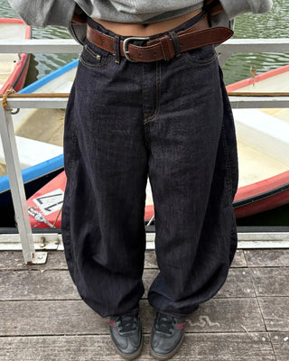 Back cinch pocket stitched rigid balloon denim pants