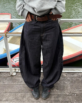 Back cinch pocket stitched rigid balloon denim pants