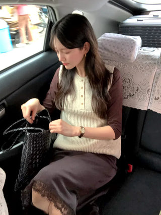 (2 colors) Button-up knit vest