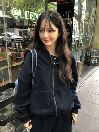 (2 colors) Fleece-lined hooded zip-up jacket