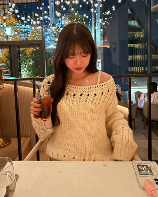 Bateau Neck Punching Point Sweater