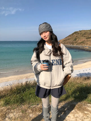 (2 colors) Fleece-lined hooded zip-up