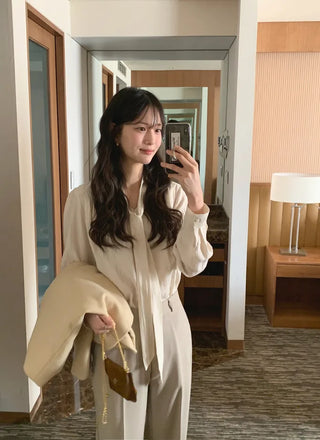 (2 colors) Bow tie shirred blouse