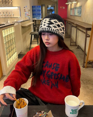 (Unisex) Bust Lettering Hairy Knit Sweater