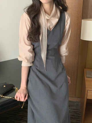 V-neck bustier dress