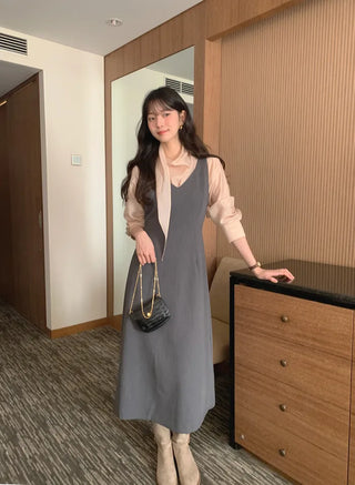V-neck bustier dress
