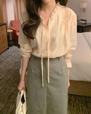 (2 colors) Blouse with tie