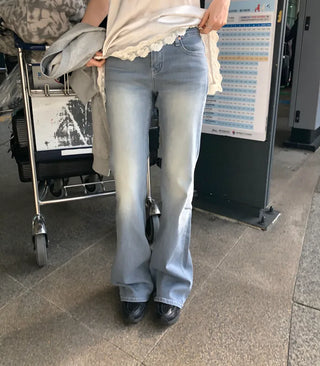 Low-rise bootcut pants