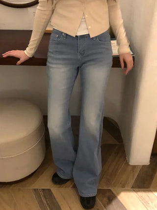 Low-rise bootcut pants