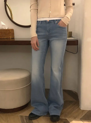 Low-rise bootcut pants