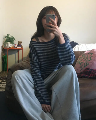 Boat neck striped loose knit