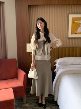 Flared long skirt