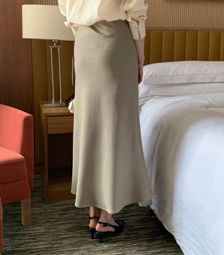 Flared long skirt