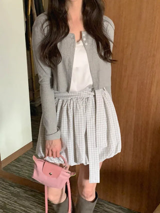 Balloon check pattern skirt