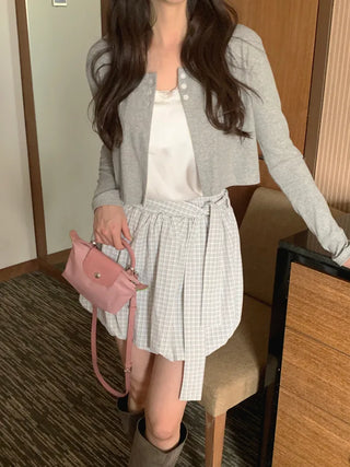 3-button cropped cardigan