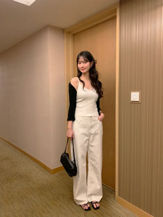 Wide curved pants