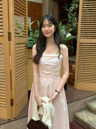 Sleeveless long dress