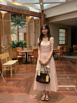 Sleeveless long dress
