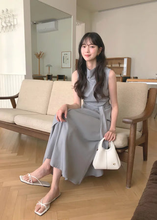 (2 colors) High-neck long dress