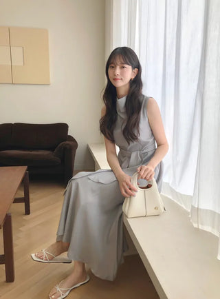 (2 colors) High-neck long dress