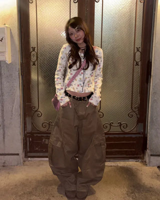 Round studded belt
