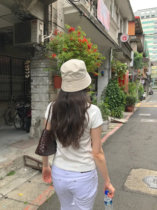 [[4]color] Off-shoulder shirt