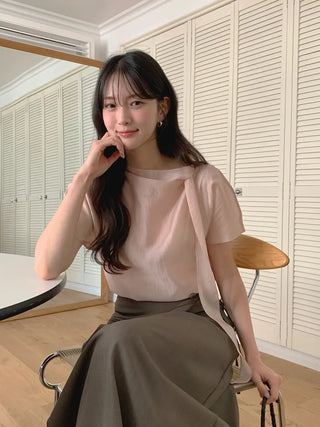 [3 colors] Tie blouse