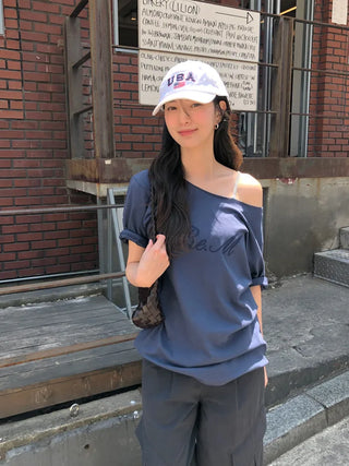 [2 colors] One-shoulder short-sleeve T-shirt