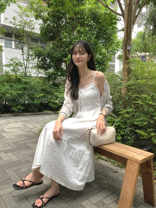 Lace sleeveless long dress