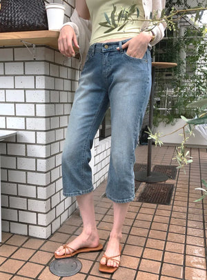 Capri Pants