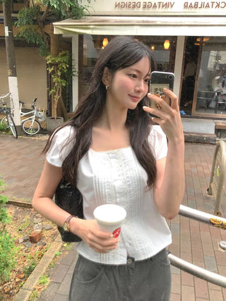 [2 colors] Square neck pintuck blouse