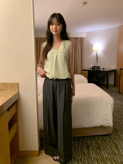 [2 colors] One-tuck summer slacks