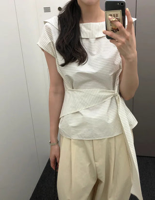 [2 colors] Striped Sleeveless Blouse