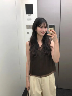 sleeveless