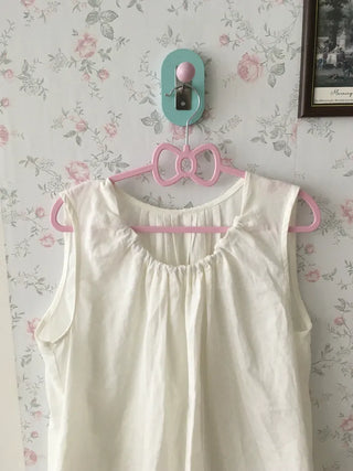 [2 colors] Frill Sleeveless Top