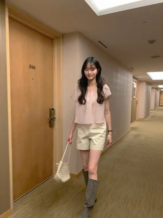 [2 colors] Soft short-sleeved blouse