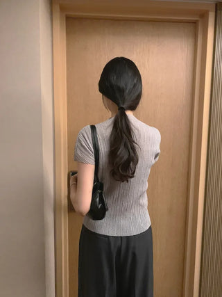 [3 colors] Pleated T-shirt