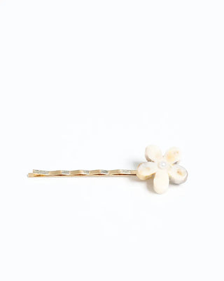 Pearl flower bobby pin