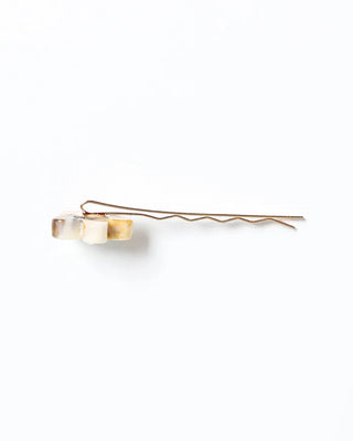 Pearl flower bobby pin