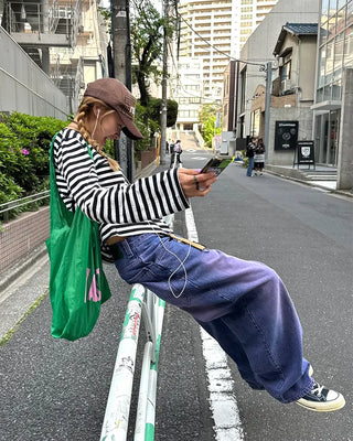 (ORIGINAL) Loose-fit denim pants (purple)
