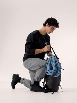 [arcteryx] Cronin Cotton Pants for Men - Void