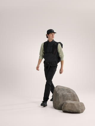 [arcteryx] Atom Vest for Men - Black