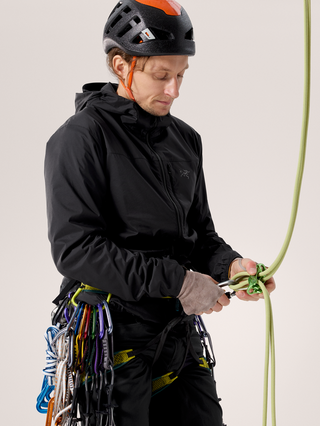[arcteryx] Squamish Hoodie for Men - Black