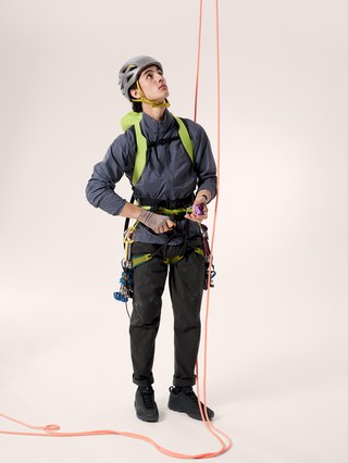 [arcteryx] Squamish Jacket for Men - Dk Stratus
